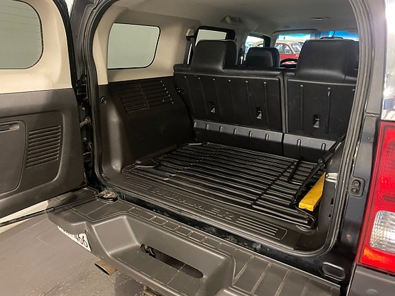 Hummer H3 9 of 21