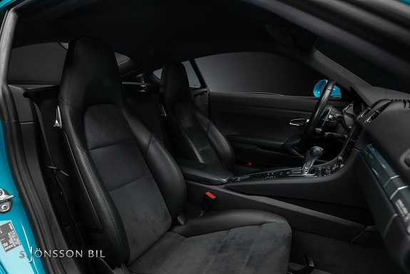 Porsche 718 Cayman S 12 of 15