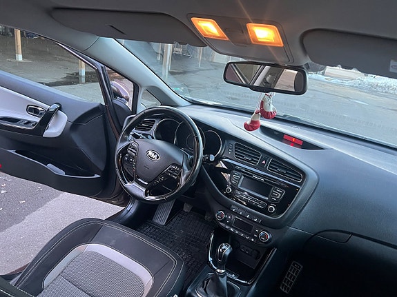 Kia Ceed 11 of 22