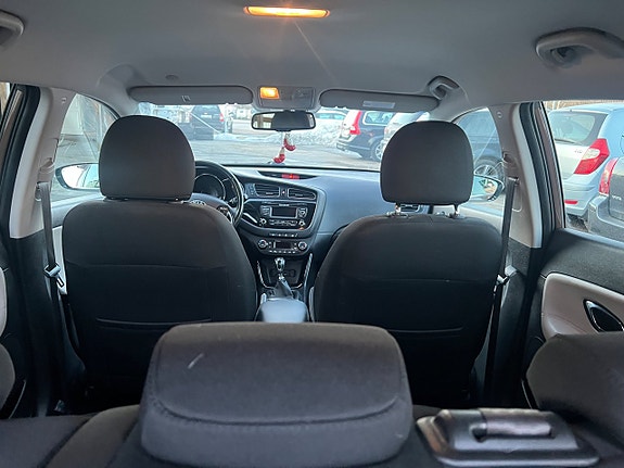 Kia Ceed 18 of 22