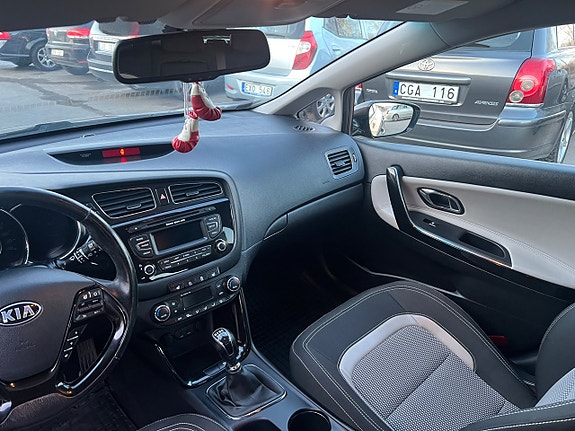 Kia Ceed 13 of 22