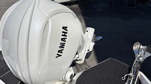Ryds 735 VI - Yamaha F250 V6 15 of 16
