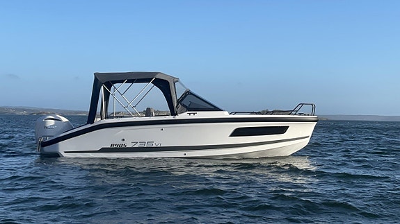 Ryds 735 VI - Yamaha F250 V6 2 of 16