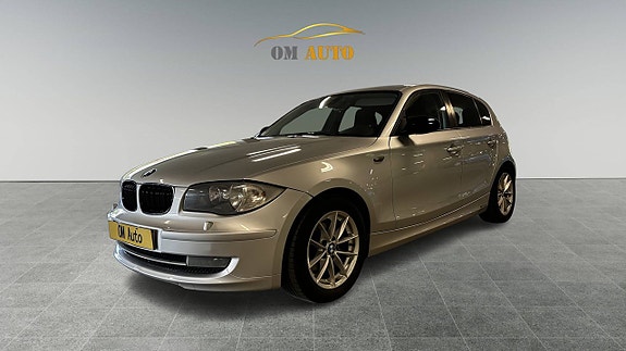 BMW 118d 3 of 5