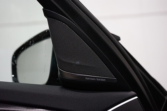 BMW 520 10 of 24