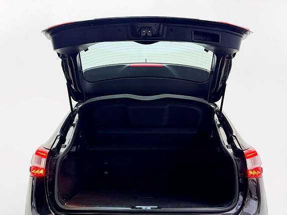 Nissan Qashqai 28 of 28