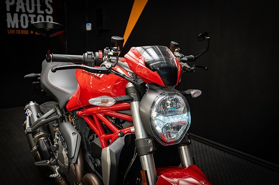 Ducati Monster 1200 "Termignoni" 5 of 5