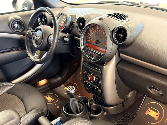 MINI Countryman Cooper D 10 of 21