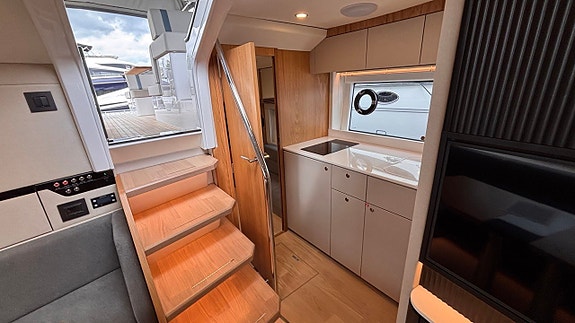 Fairline Targa 40 (2026) -Nu för visning i Stockholm! 12 of 20