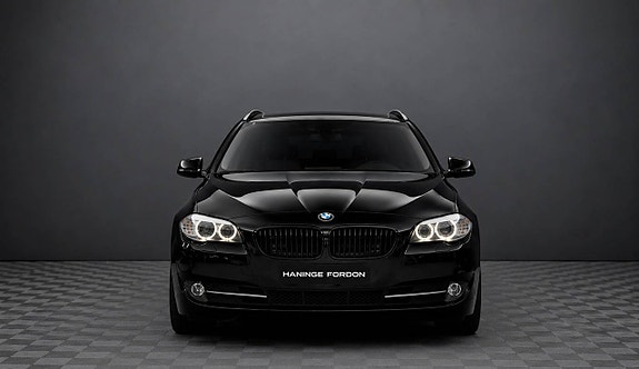 BMW 520d 2 of 5