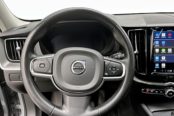 Volvo XC60 7 of 9
