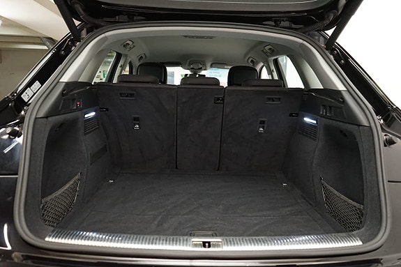 Audi Q5 8 of 15