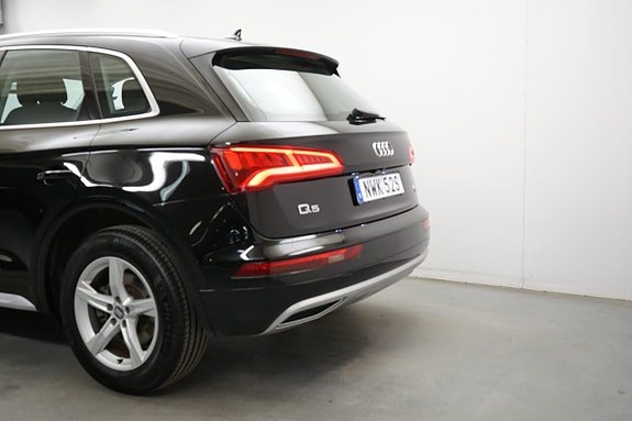 Audi Q5 3 of 5