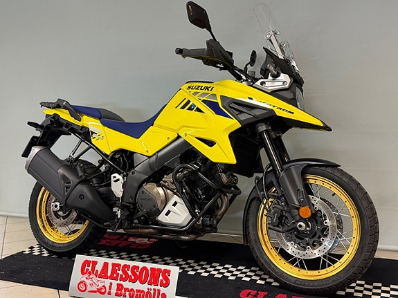 Suzuki DL 1050 XT V-Strom 2 of 5
