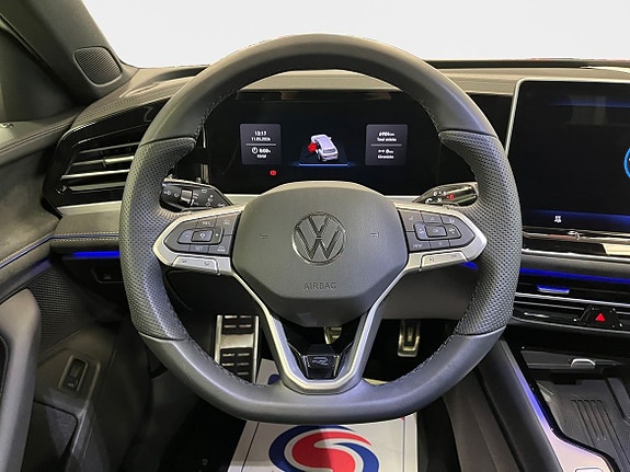 Volkswagen Passat 5 of 18