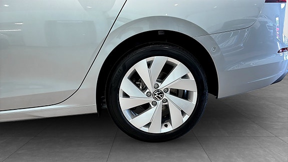 Volkswagen Golf I 6 of 14