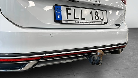 Volkswagen Passat Alltrack 13 of 13