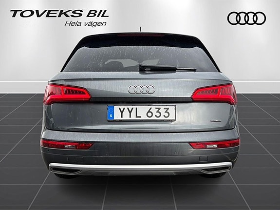 Audi Q5 3 of 5
