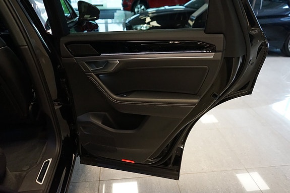 Volkswagen Touareg 17 of 27