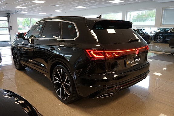 Volkswagen Touareg 23 of 27