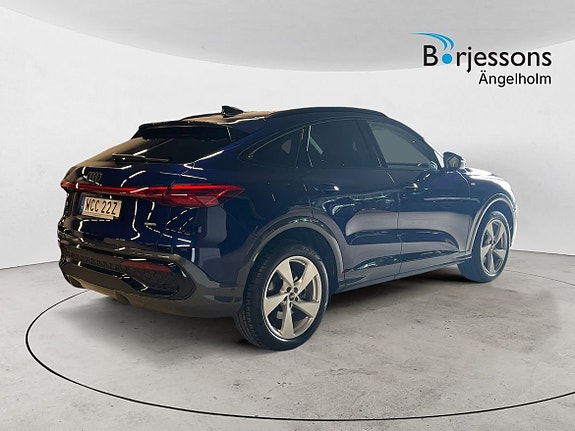 Audi Q5 3 of 5