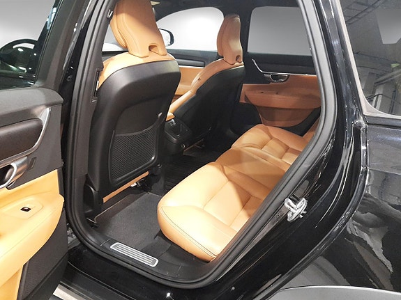 Volvo V90 Cross Country 5 of 5