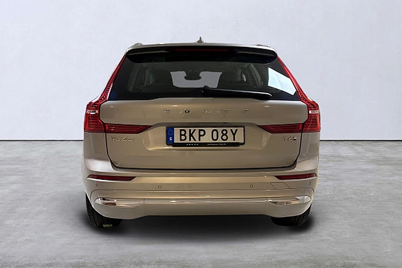 Volvo XC60 5 of 14