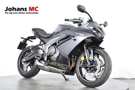 Triumph Daytona 660 ABS Nyskick