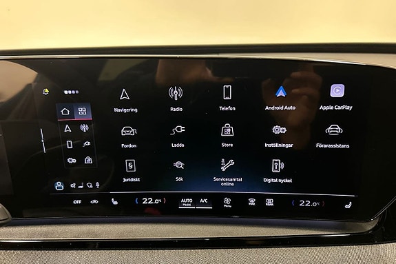 Audi Q6 e-tron 11 of 15