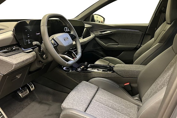 Audi Q6 e-tron 10 of 15