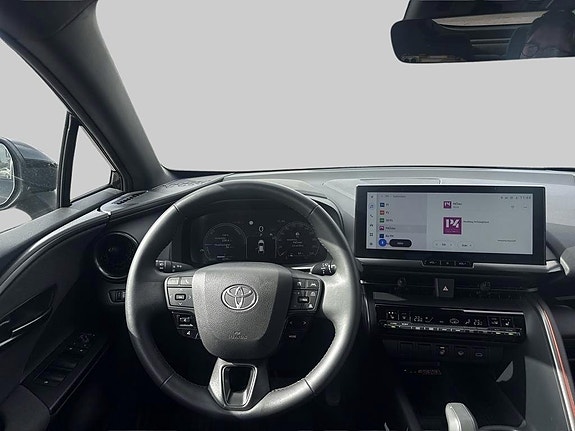Toyota C-HR 10 of 14