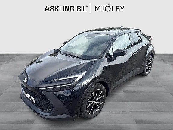 Toyota C-HR 13 of 14