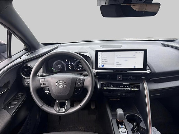 Toyota C-HR 9 of 17