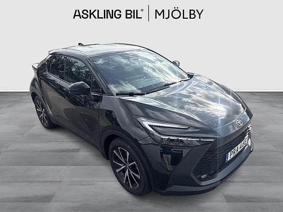 Toyota C-HR 14 of 14