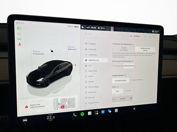 Tesla Model 3 25 of 30