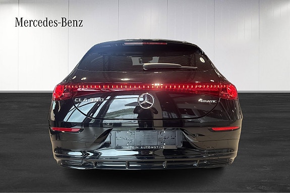 Mercedes-Benz CLA350 9 of 15