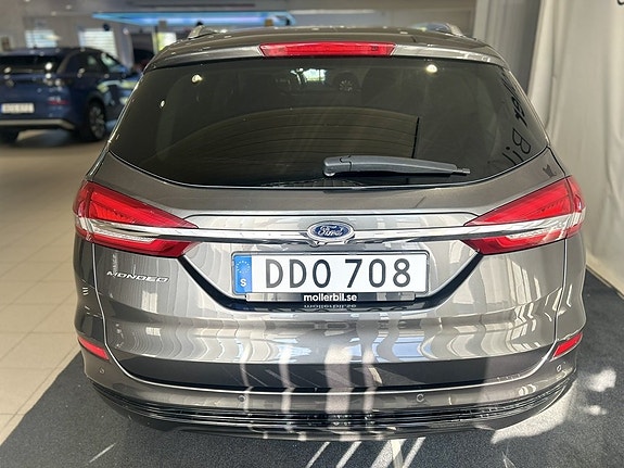 Ford Mondeo 7 of 27