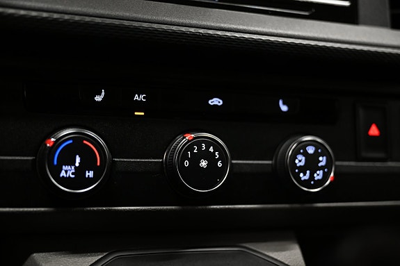 Volkswagen Transporter 27 of 30