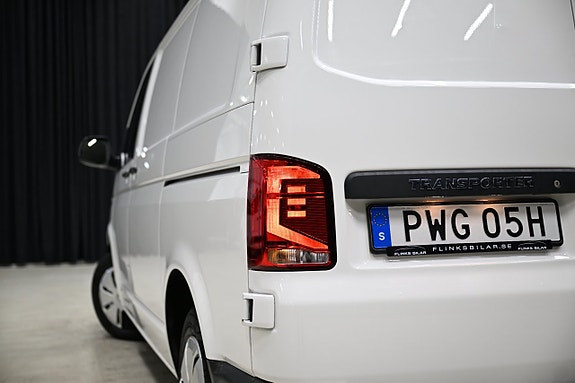 Volkswagen Transporter 19 of 30