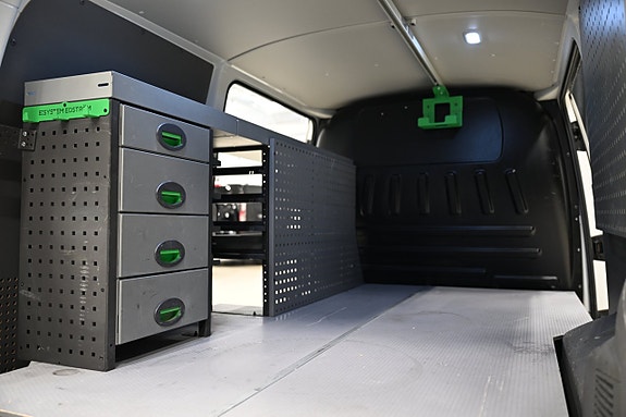 Volkswagen Transporter 13 of 30