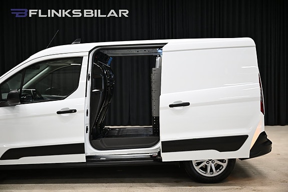 Ford Transit Connect 6 of 30