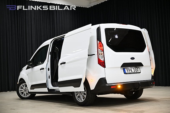 Ford Transit Connect 7 of 30