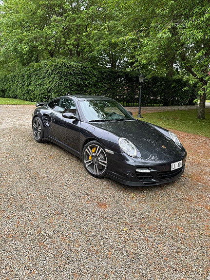 Porsche 911 Turbo 5 of 5