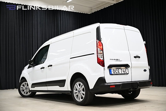 Ford Transit Connect 7 of 27