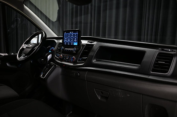 Ford Transit Custom 25 of 27