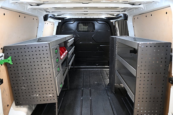 Ford Transit Custom 7 of 27