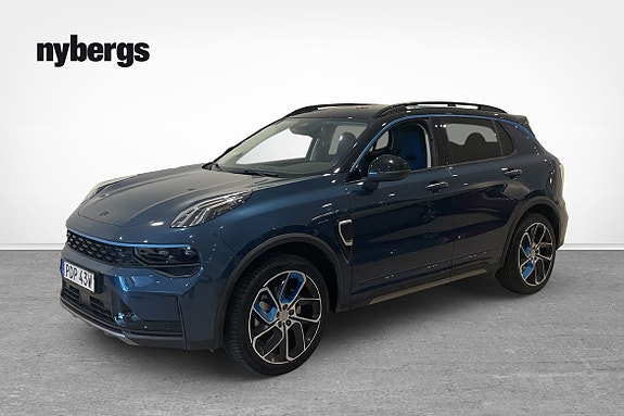 Lynk & Co 01 2 of 5