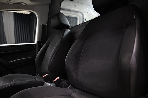 Volkswagen Caddy 22 of 28