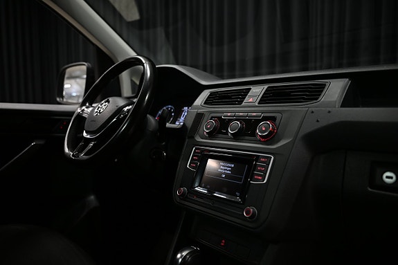 Volkswagen Caddy 28 of 28