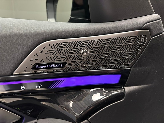 BMW 530e 17 of 24